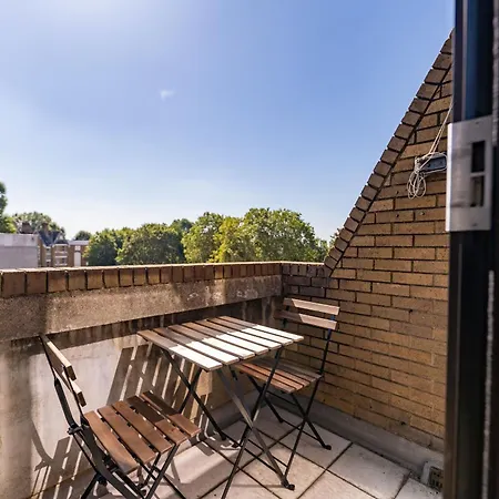 Luxury 3 Bedroom Flat With Balcony In Westbourne Park Londra Esterno foto