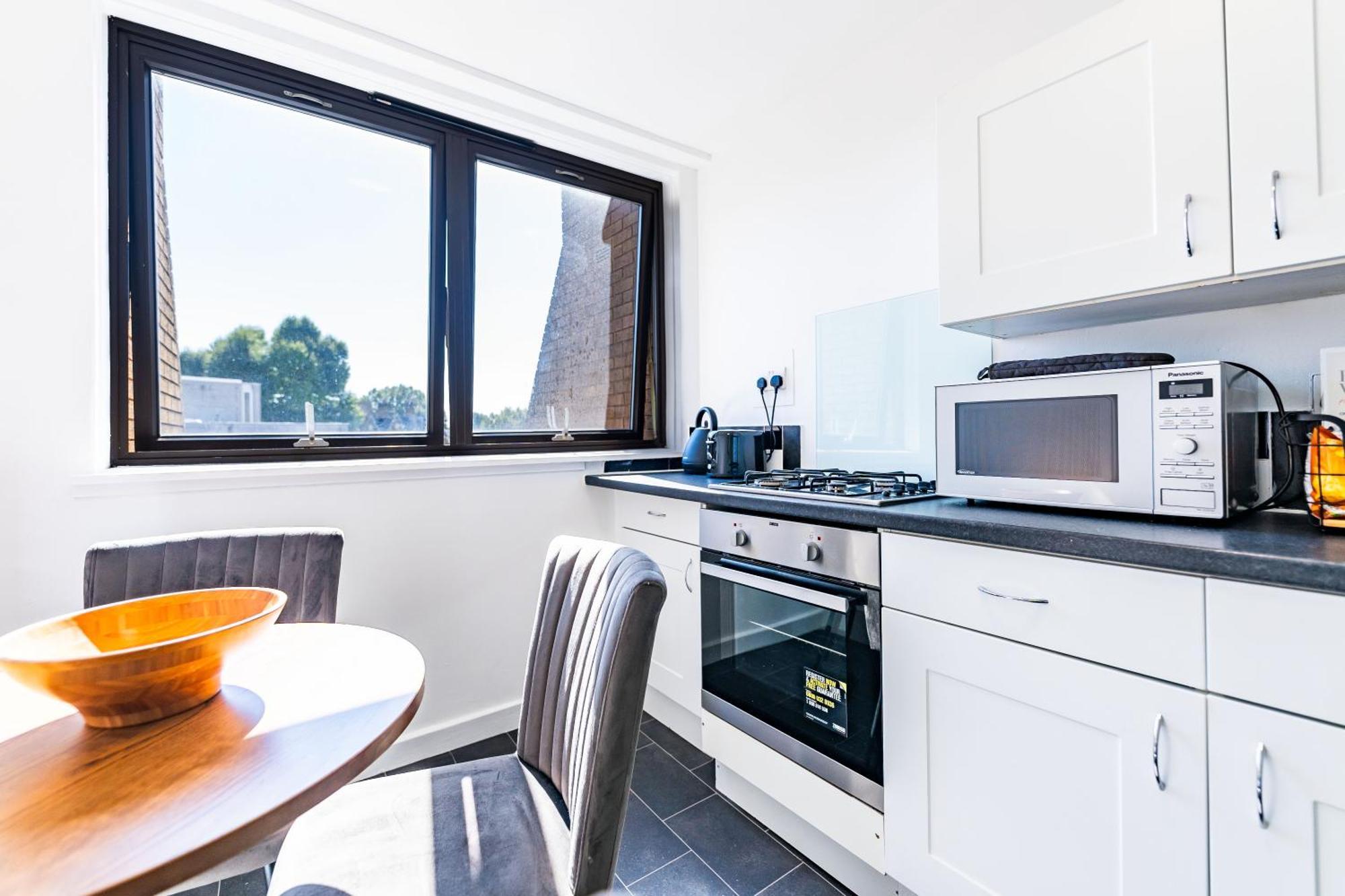 Appartamento Luxury 3 Bedroom Flat With Balcony In Westbourne Park Londra